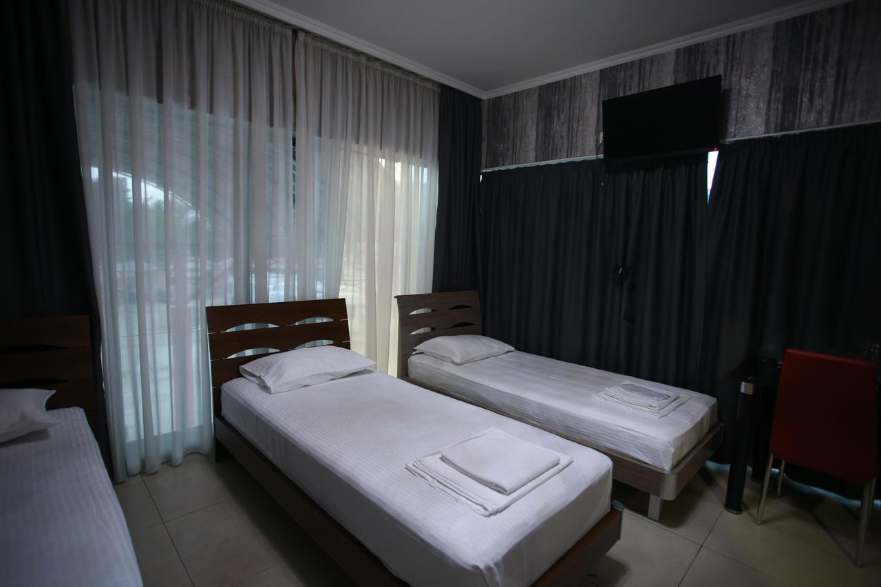 Hotel Okriba Tbilisi ภายนอก รูปภาพ